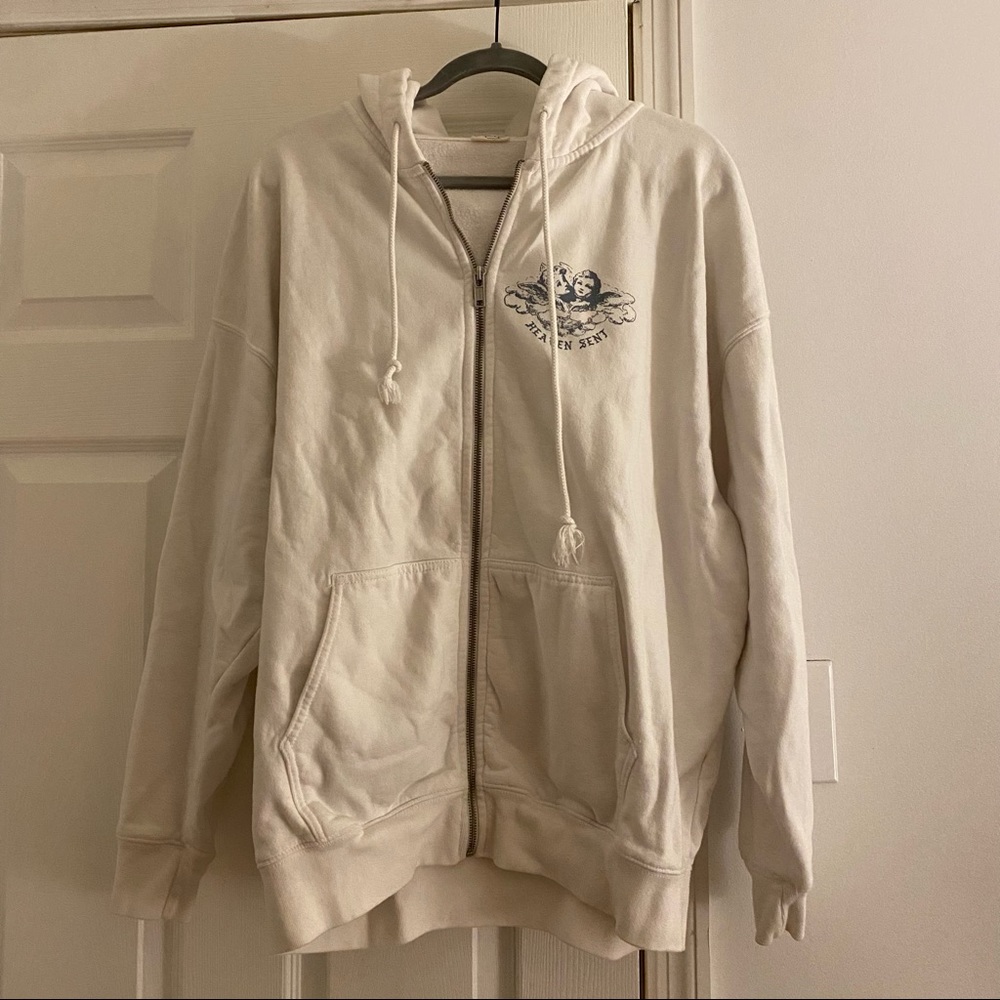 Brandy Melville Sweatshirt